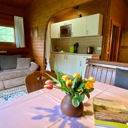 Heidegut Reitsportanlage Und Ferienhaus *